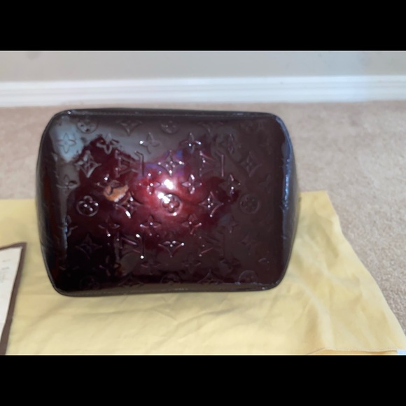 Louis Vuitton Bellevue PM armante - Picture 6 of 11